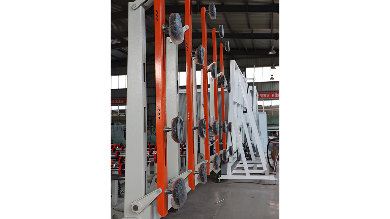 XR-CNC-6133 خط قطع زجاجي تلقائي بالكامل